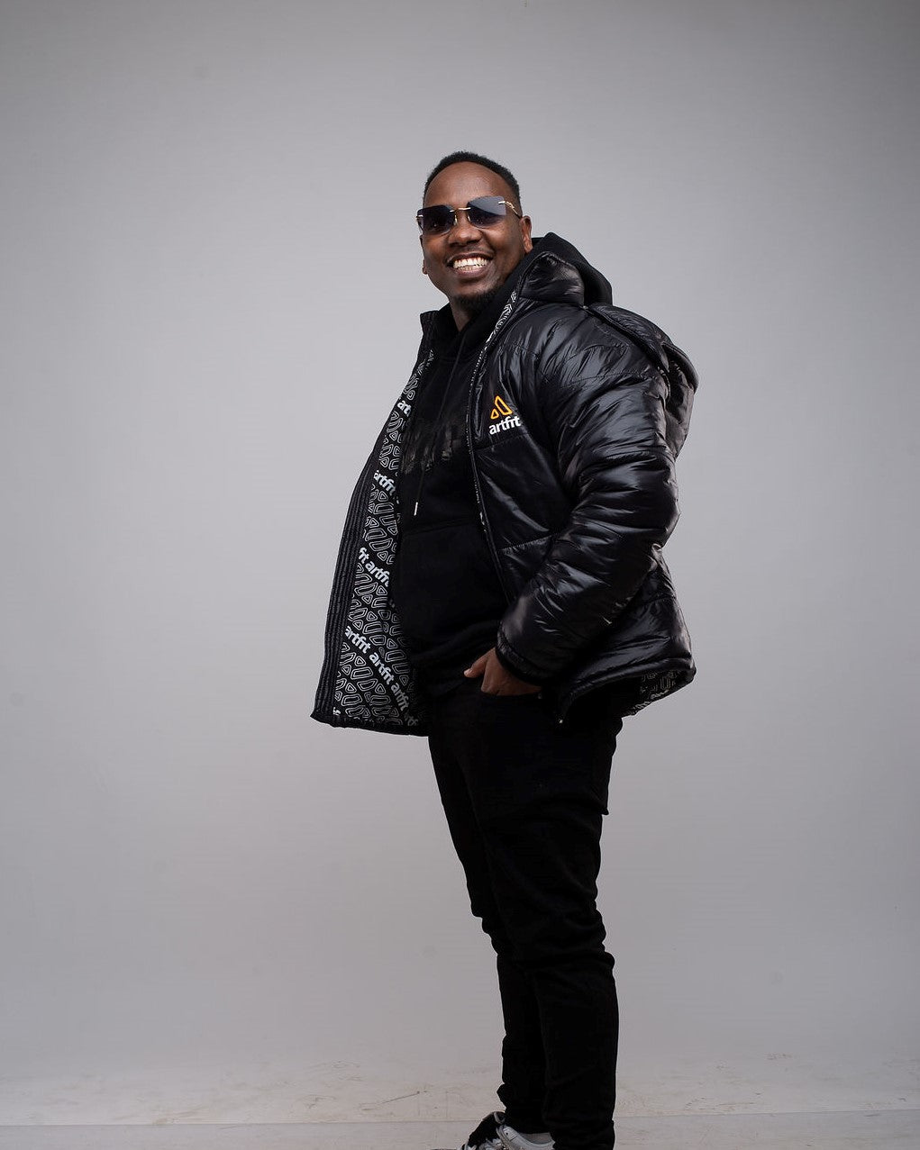 Classsic Male Timeless Puffer Jacket- Black